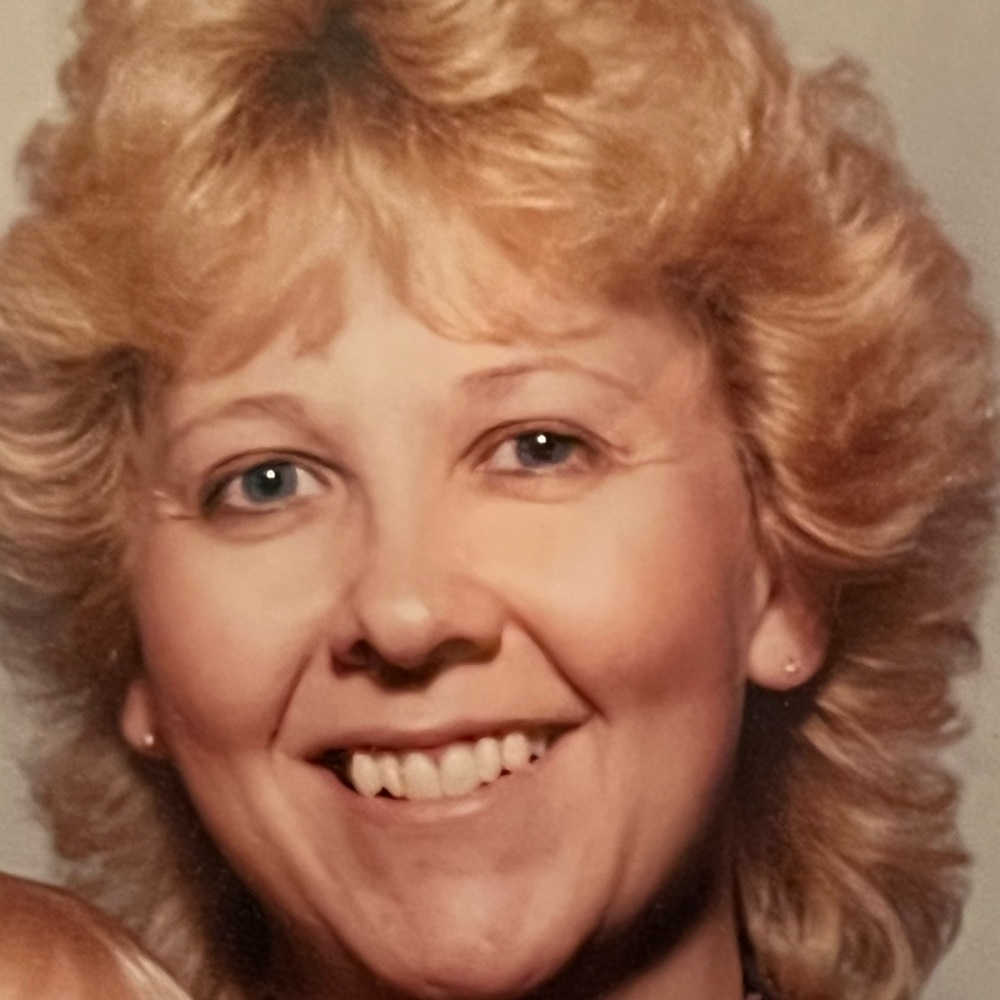 Meet your Posher, Angie